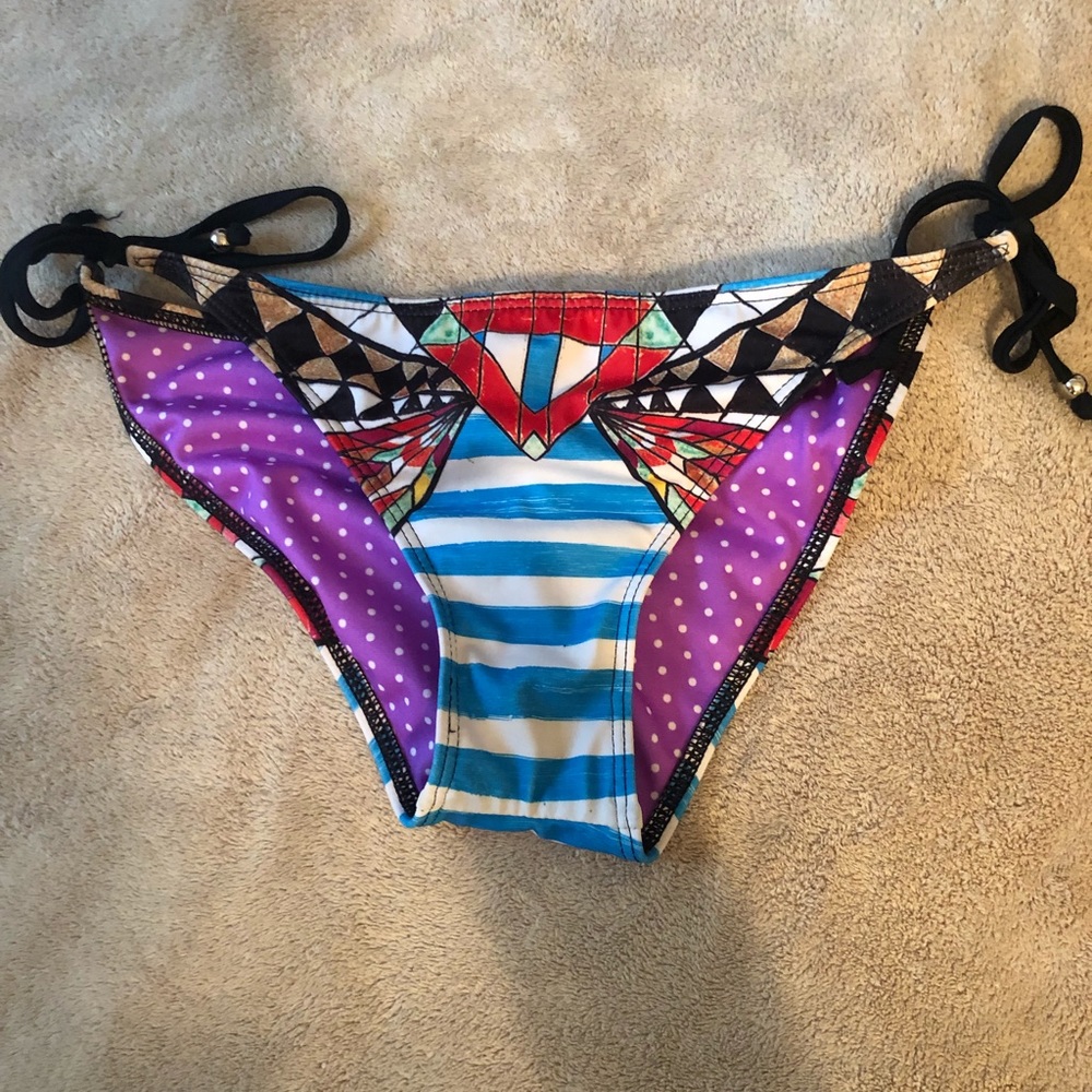 Bathing suit
